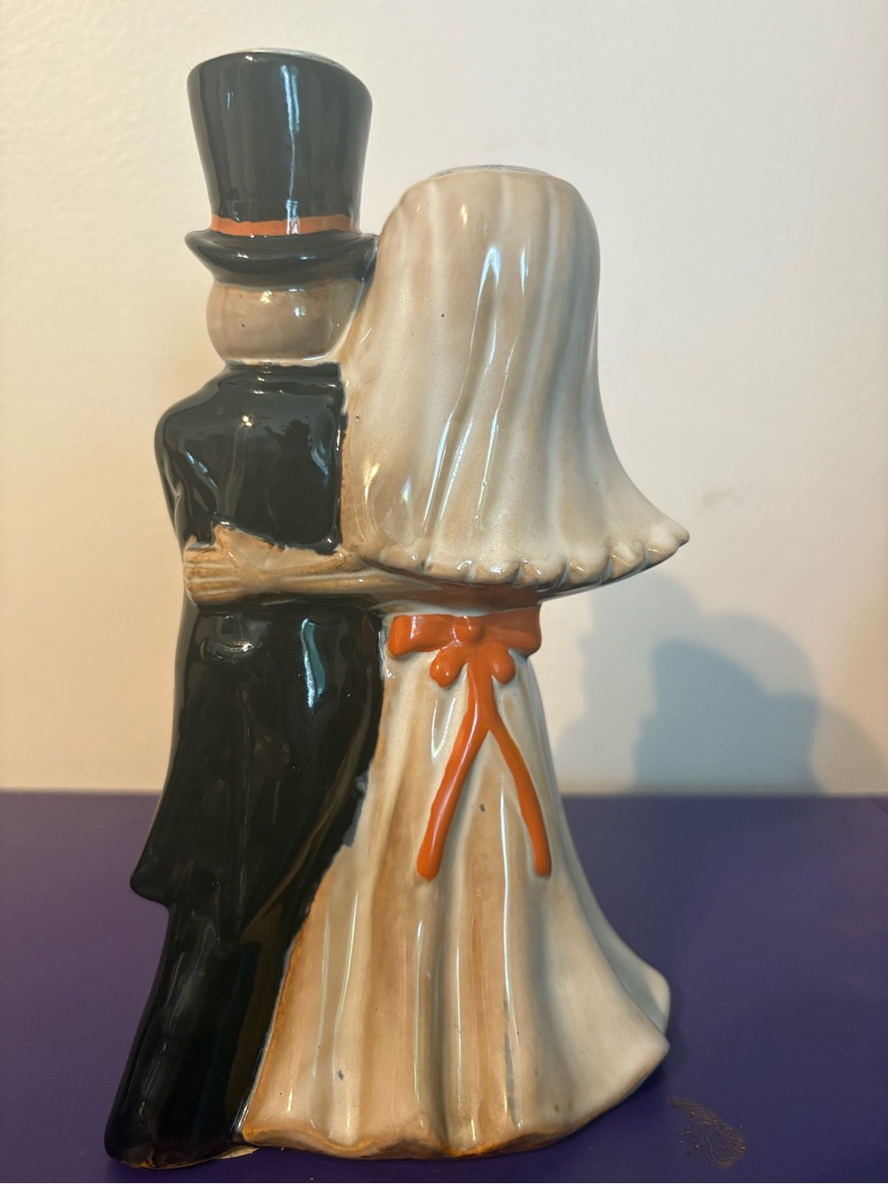 Yankee Candle Ceramic Figurine Base in Brown and Cream - Picture 3 of 4